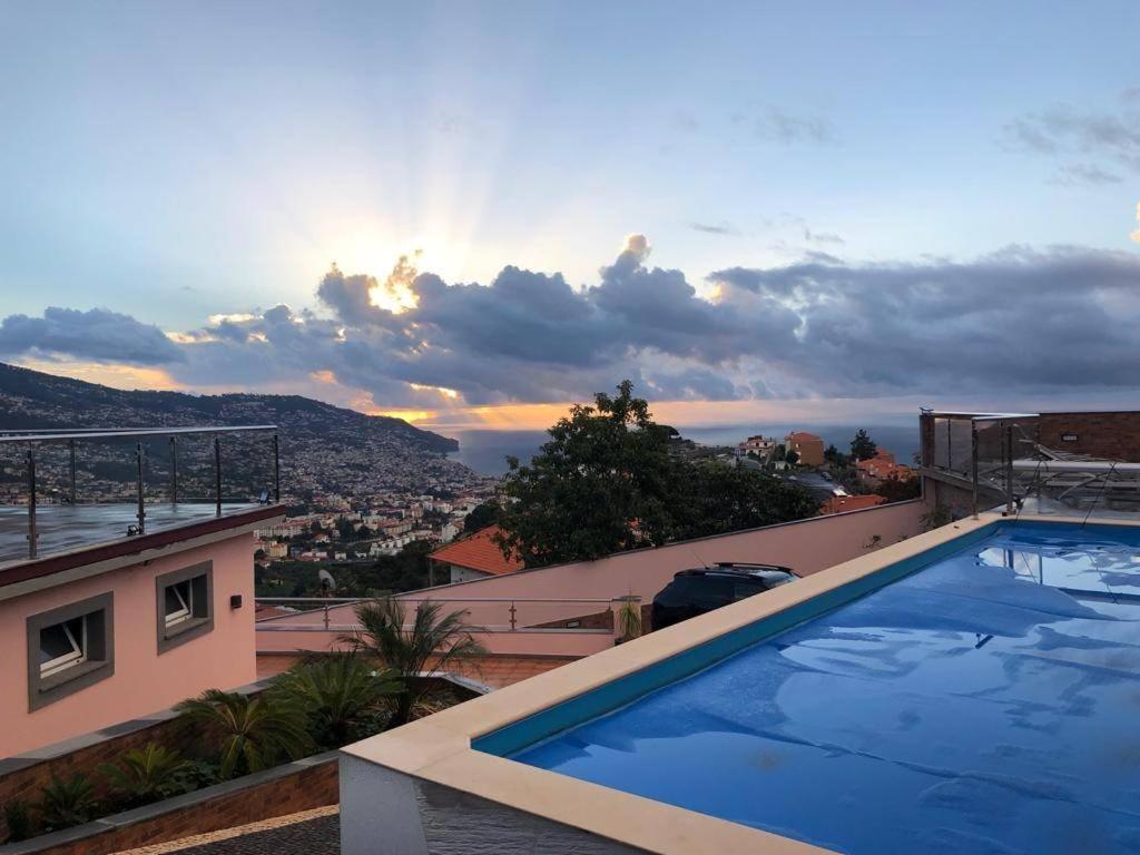 Berco Funchal Villa Exteriör bild