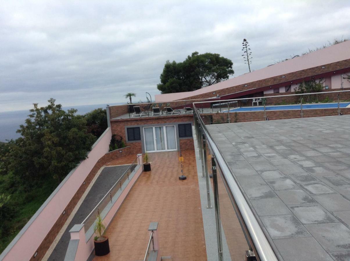 Berco Funchal Villa Exteriör bild