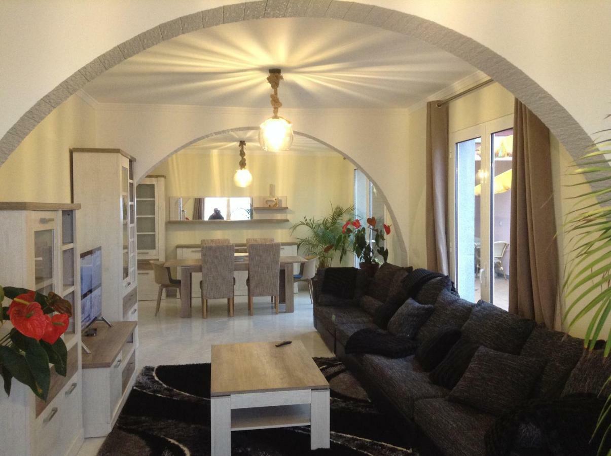 Berco Funchal Villa Exteriör bild